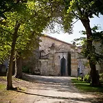 Pensionat Chateau De Maumont 4*