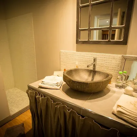 Chateau De Maumont 4*