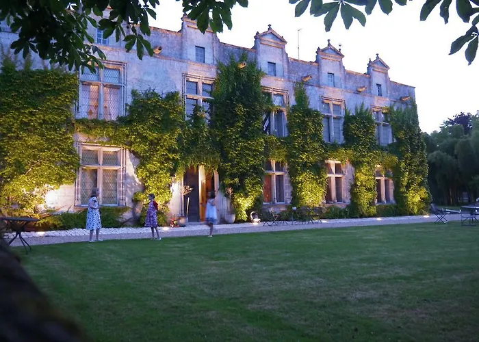 Chateau De Maumont Casa de hóspedes