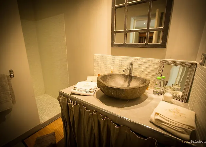 Chateau De Maumont 4*