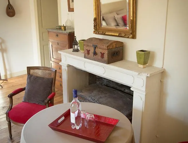 Chateau De Maumont Magnac-sur-Touvre